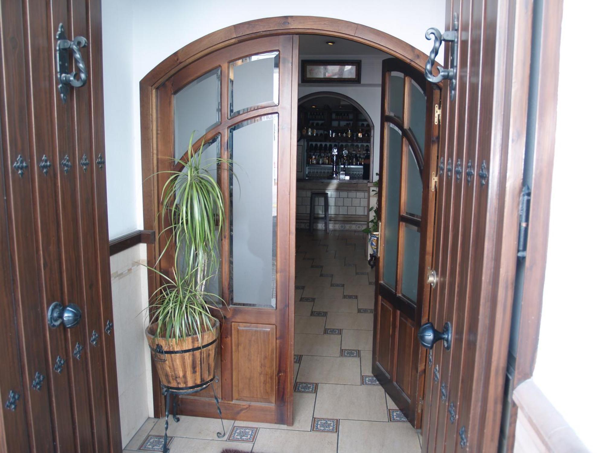 Hotel Caico'S Prado Del Rey Exterior foto